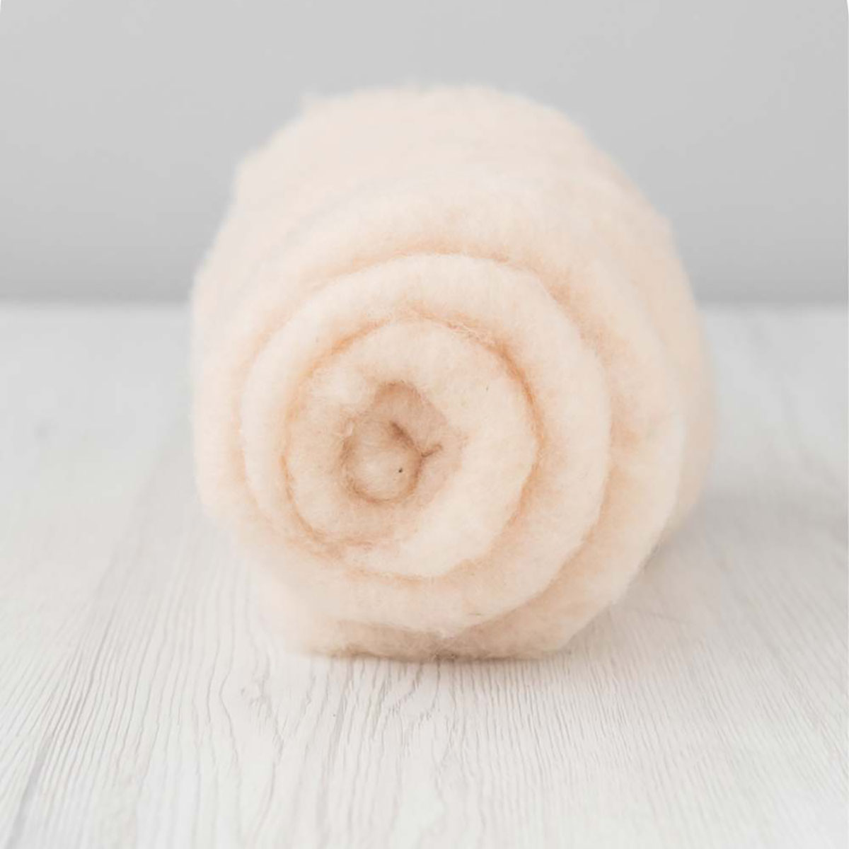 Lana Cardada Maori 27 Micras - Acacia