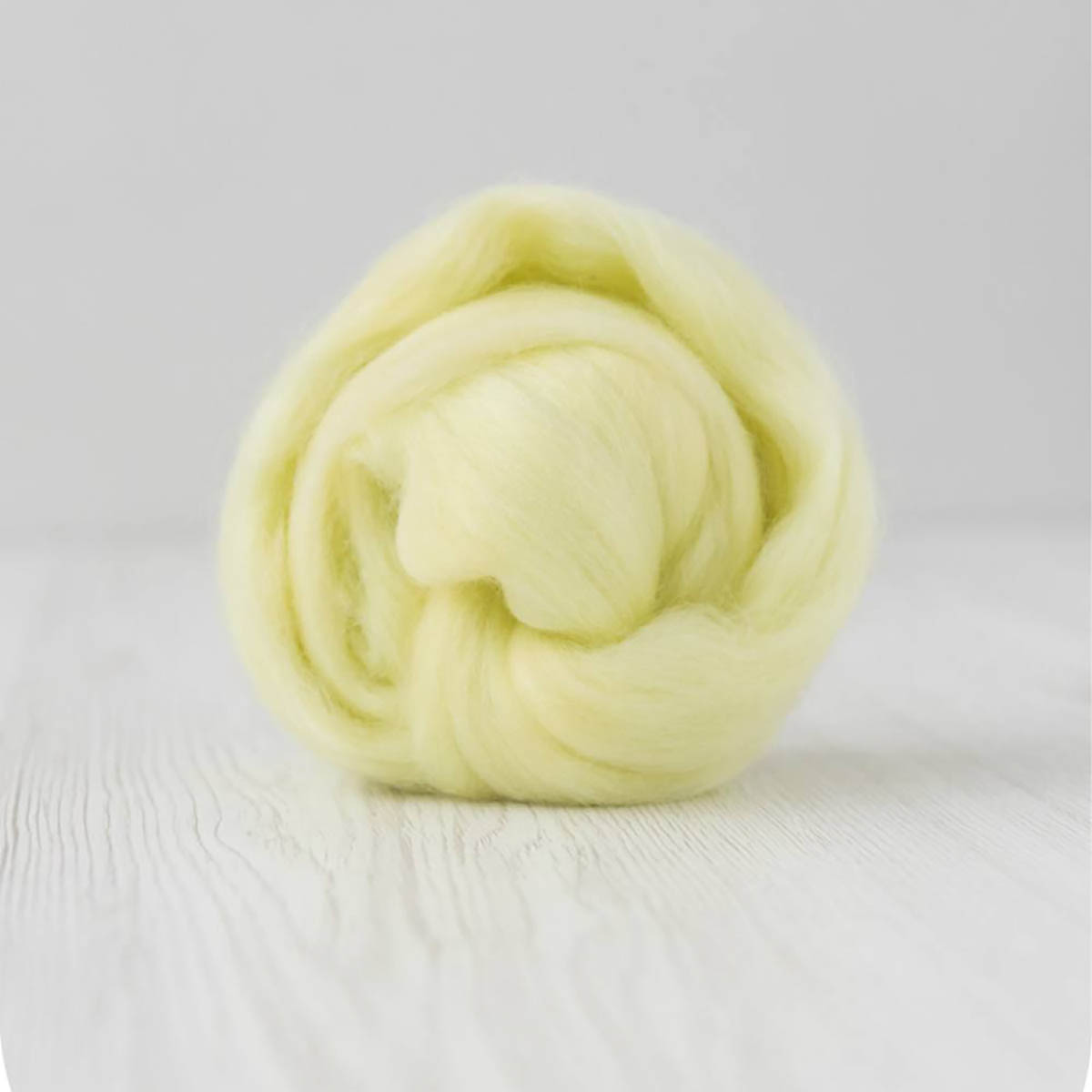 Lana Peinada Merino Extrafina 19 Micras - Luz