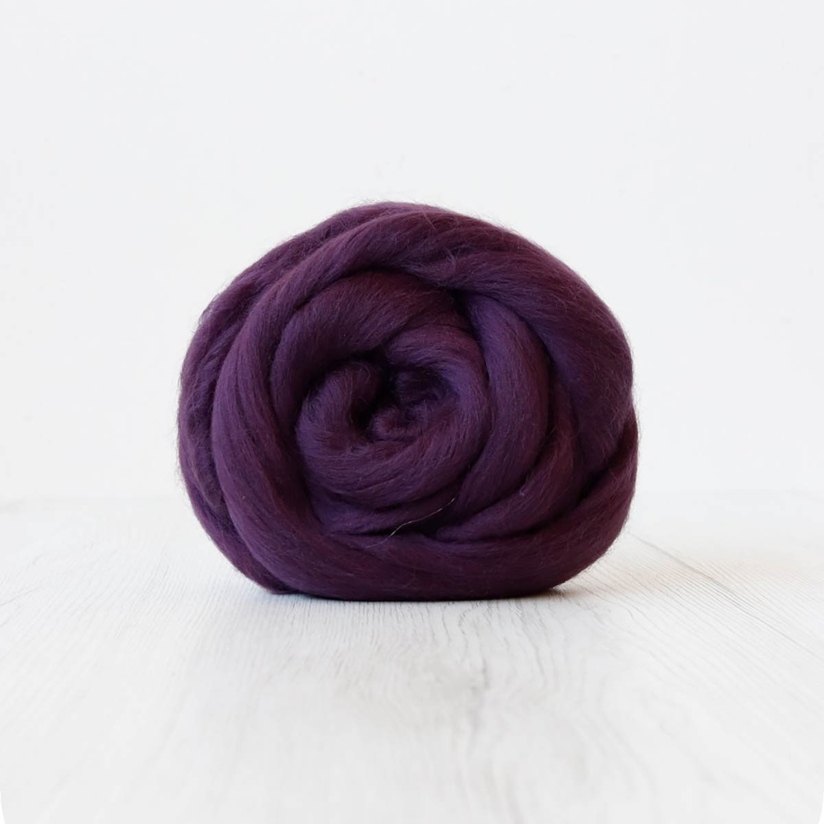 Lana Peinada Merino Extrafina 19 Micras - Berenjena