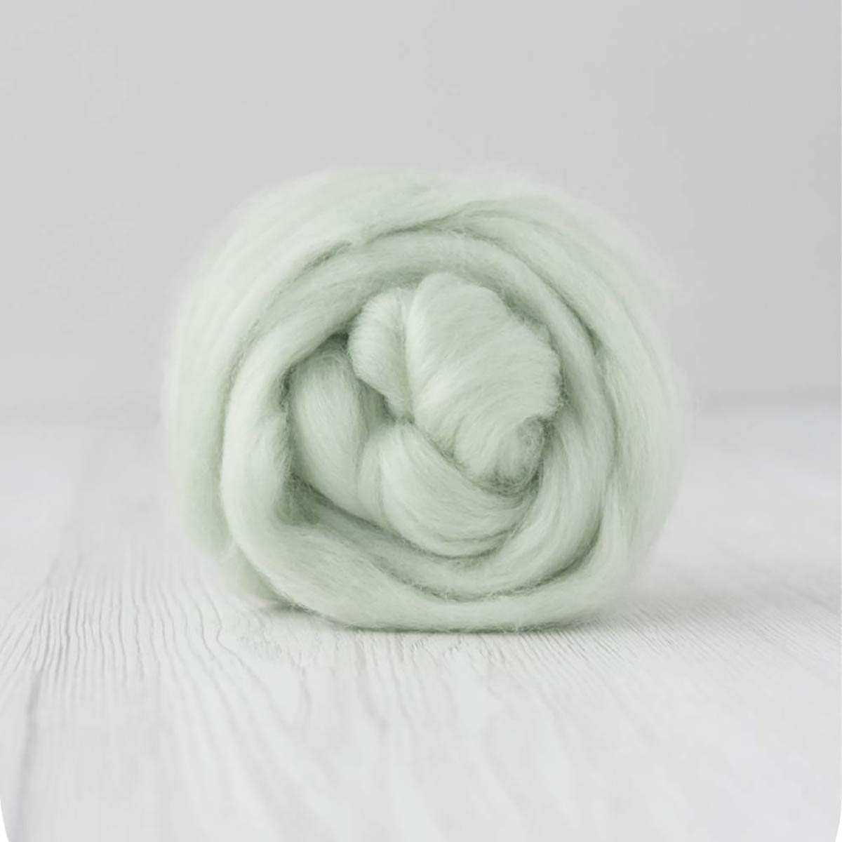 Lana Peinada Merino Extrafina 19 Micras - Lirio de los valles